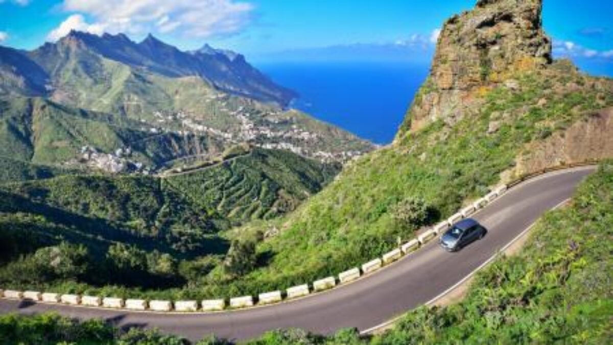 Ako sa zbaliť na roadtrip: oblečenia radšej viac ako menej, nezabudnite na svietidlo a spacák