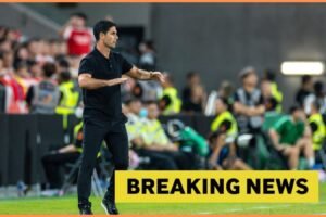 Arsenal sa pokúša prebrať Tottenhamu Eberechiho Ezeho.