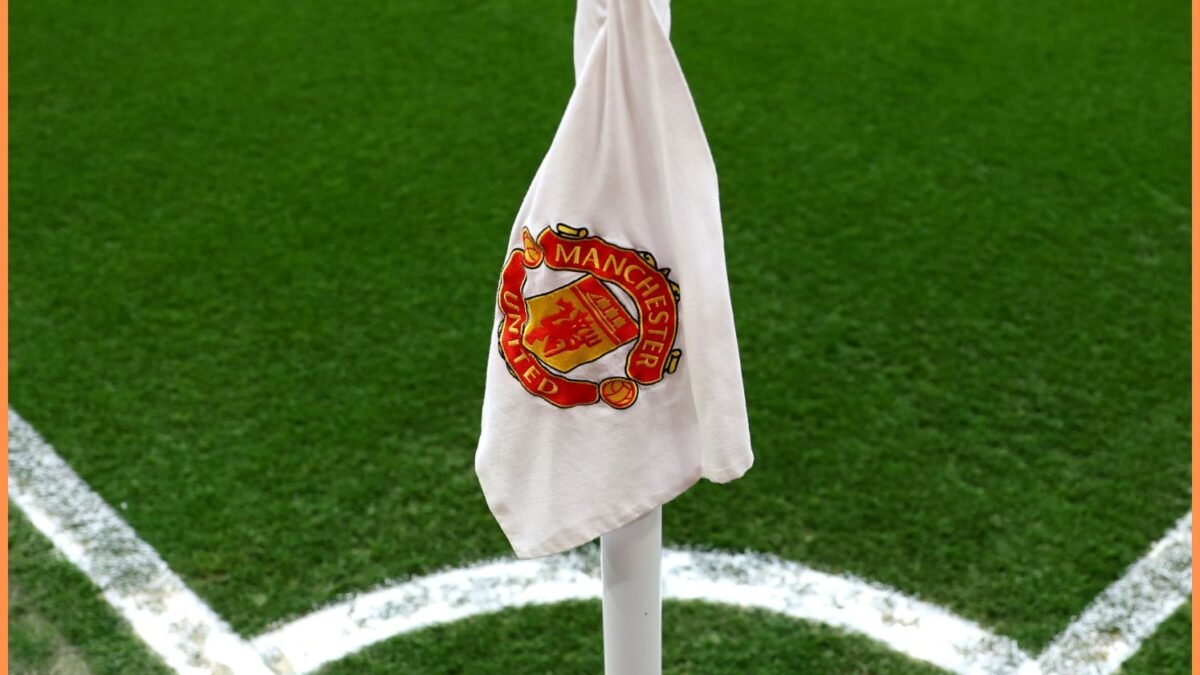 Man United napreduje v prestupe Senneho Lammensa.