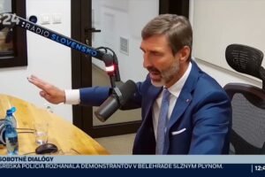 J. Blanár: Európska únia mala už dávno konať a namiesto podpory vojny začať mier...