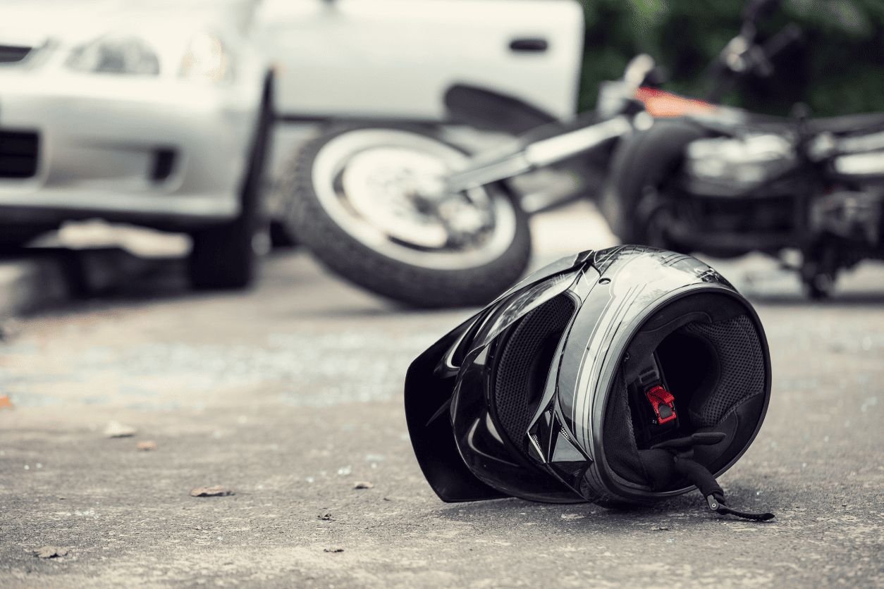 „Já ho fakt neviděl!“ Co se děje v hlavě řidiče, když mozek ignoruje motorkáře