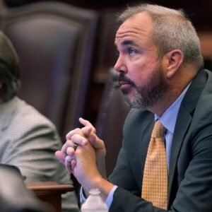 Joe Gruters zvolený za predsedu RNC po tom, čo ho vybral Trump