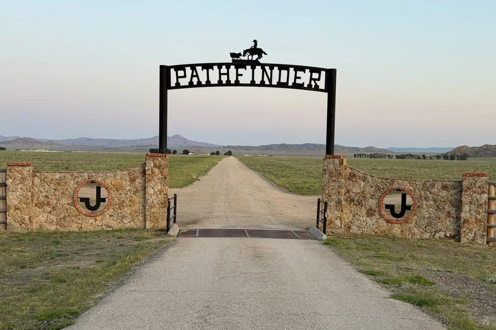 Pathfinder Ranches