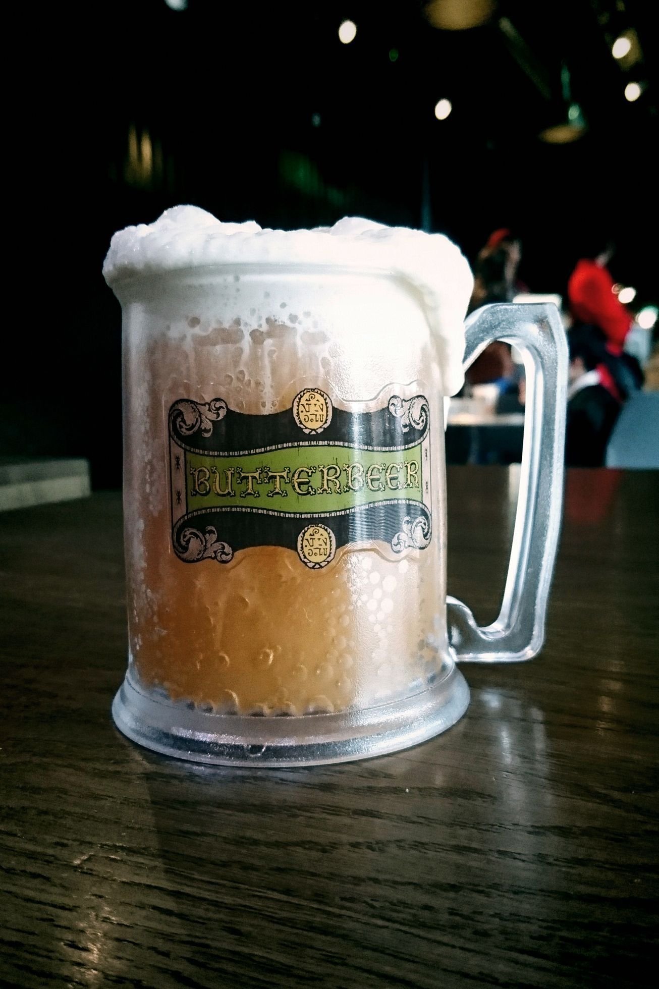 Pivo, žloutky a máslo? Tohle je tajný recept na máslový ležák z Harryho Pottera