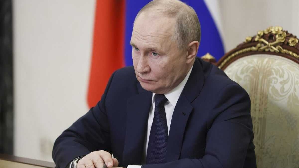 Zdroj z Bieleho domu: Putin najprv musí rokovať so Zelenským.