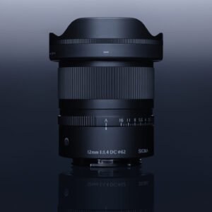 Sigma odhaľuje superjasný objektív pre astrofotografiu a svetovú novinku pre špo...