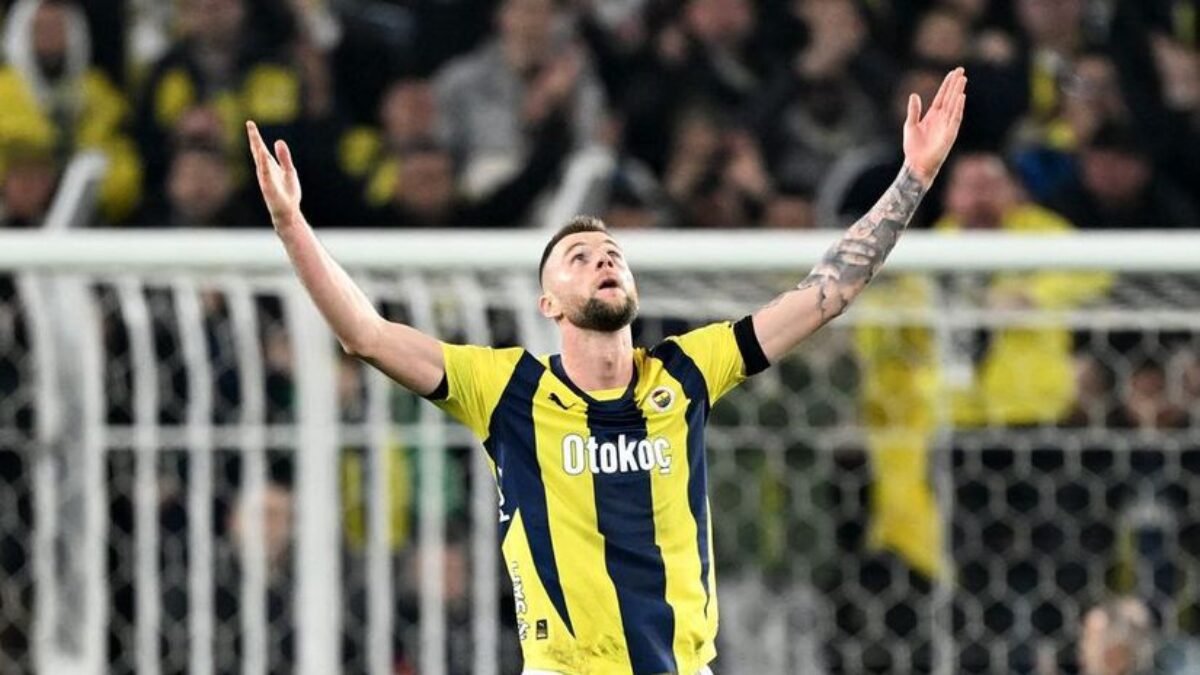Škriniar po PSG podpísal štvorročnú zmluvu s Fenerbahce