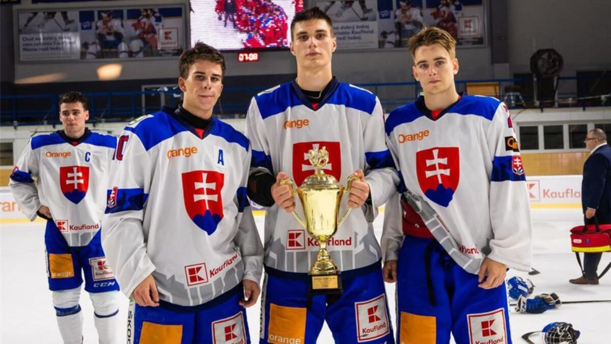 Slafkovský: Z Passatu športiak, Rusi nás vyškolili, kapitán hovorí o odplate