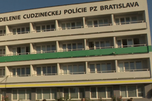 Rezervačný systém na cudzineckú políciu prešiel úpravami.