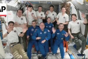 Štyria astronauti dorazili na Medzinárodnú vesmírnu stanicu v kapsule SpaceX
