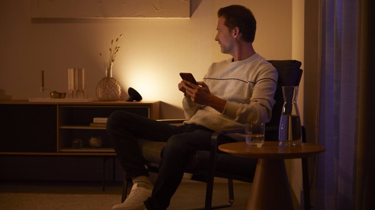 Sú Philips Hue Essential žiarovky lacné inteligentné svetlá, ktoré nepotrebujeme?