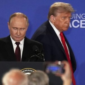 Trump a Putin ukončili spoločné rokovanie.