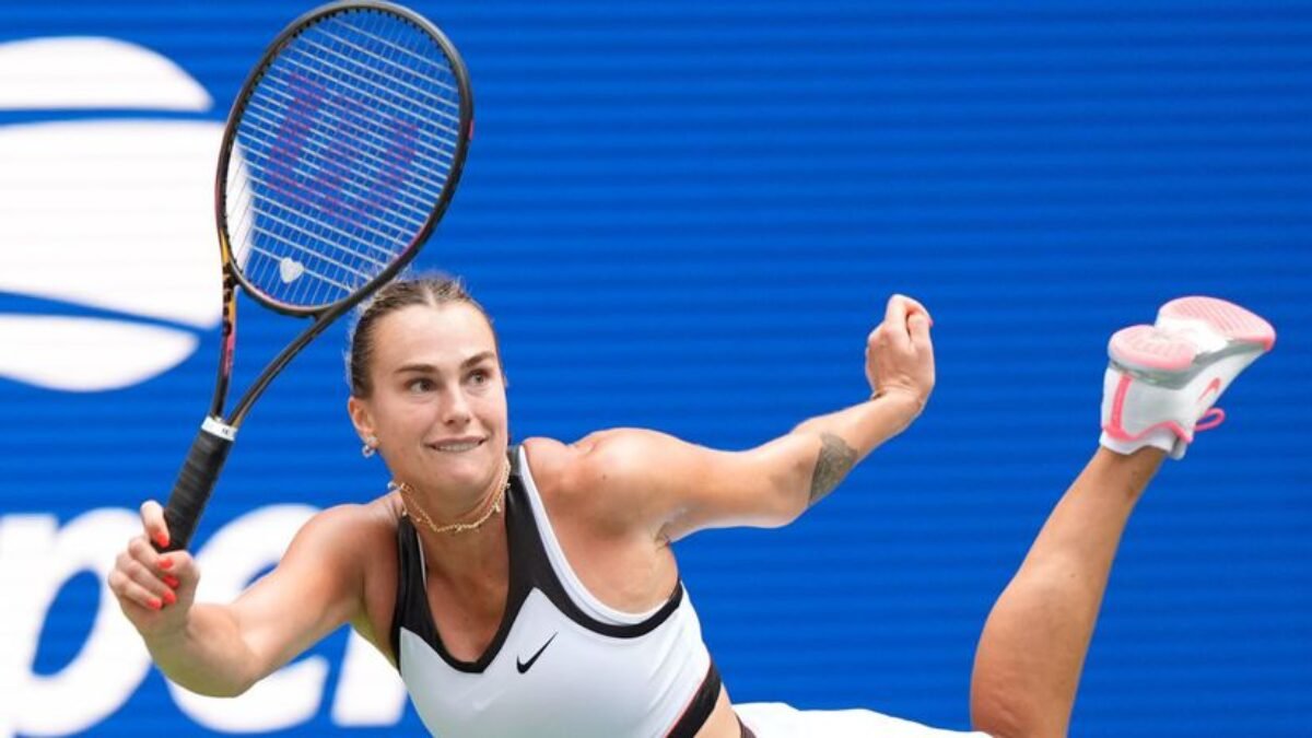 US Open: Sobolenková valcuje, Krejčíková triumfuje. Češky úspešné v prvom kole.