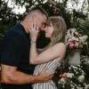 USA: Taylor Swift oznamuje zásnuby s priateľom Travisom Kelcem