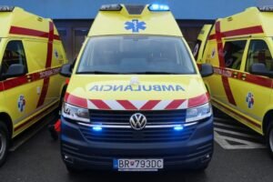 SNS považuje zrušenie tendra na záchranky za nedostatočné.