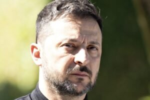 Zelenskyj: Rusko zhromažďuje na východe Ukrajiny vojakov.