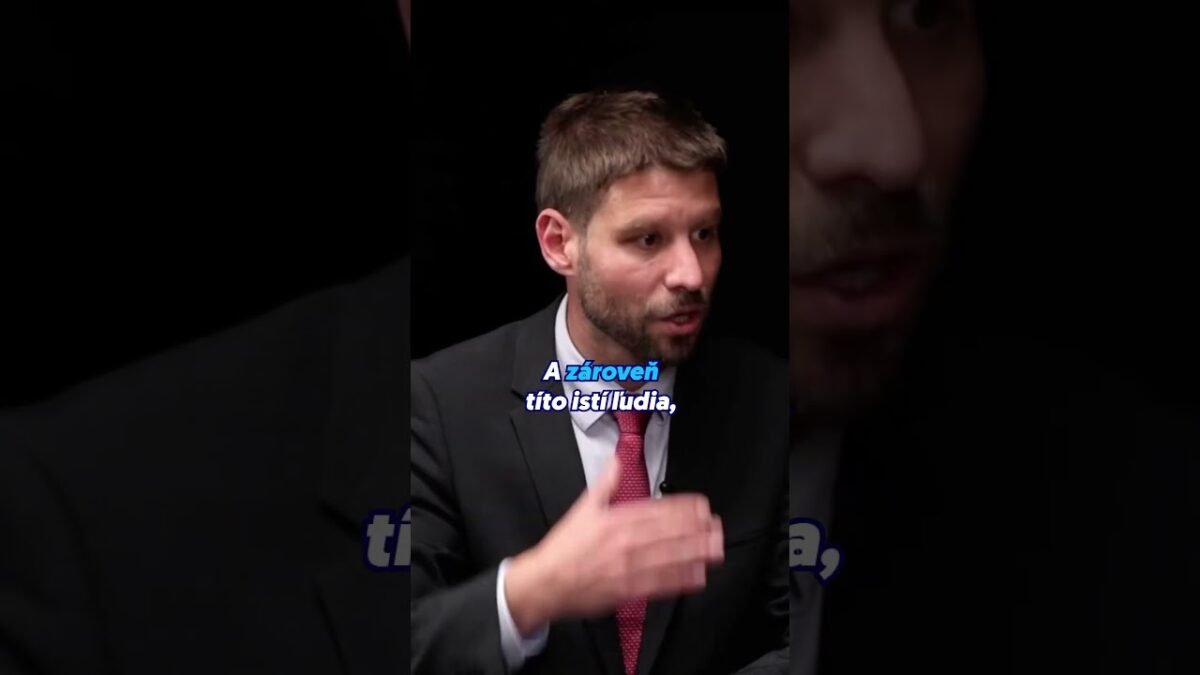 Vladá chce, aby ste pracovali viac a zarábali menej, kým oni si zdvojnásobili platy | Michal ŠIMEČKA