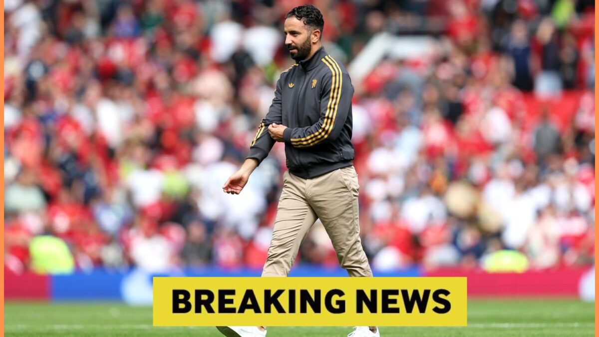 Manchester United sa pripojil do boja o podpis útočníka Juventusu, Dušana Vlahoviča.