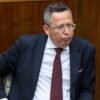 Parlament schválil balík konsolidačných opatrení.
