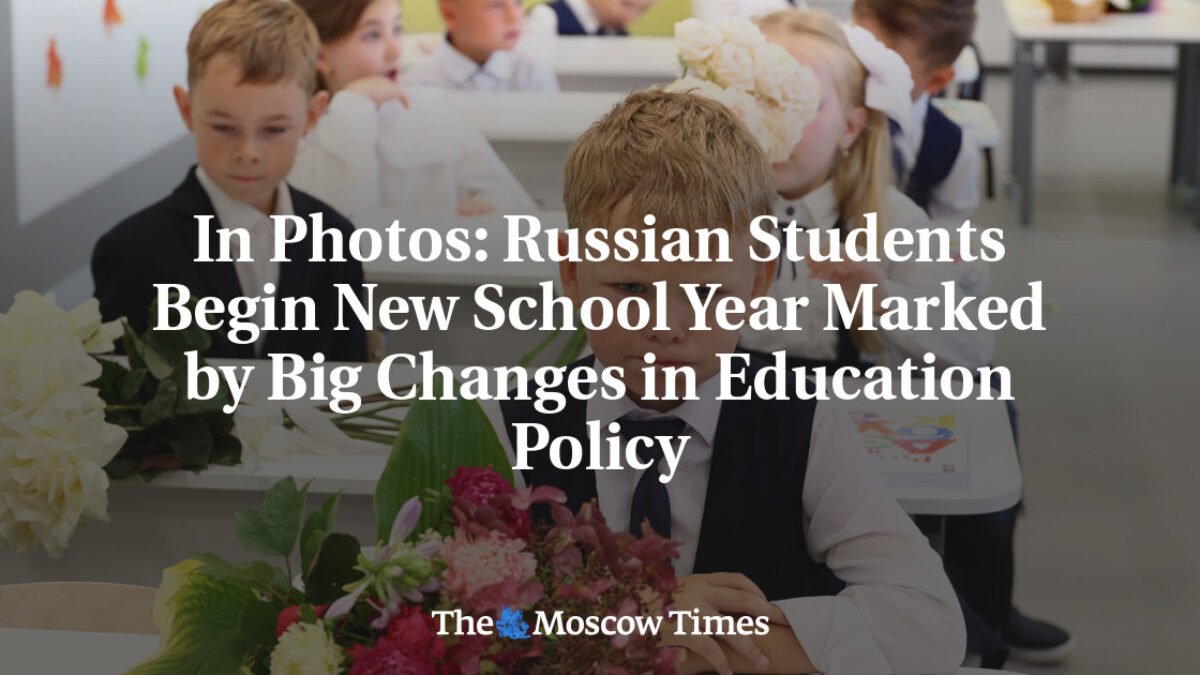 90390__07710241dc7b03c2ace6e15c918a67c7.jpg V fotografiách: Ruskí študenti začínajú nový školský rok poznačený veľkými zmenami vo vzdelávacej politike