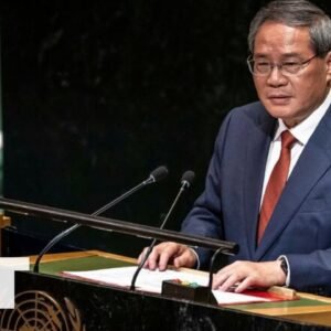 Čínsky premiér kritizuje obchodné vojny a mentalitu studenej vojny v prejave na ...