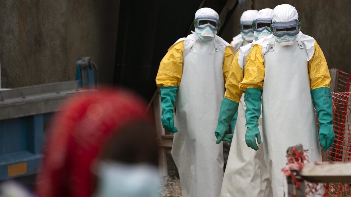 V Afrike opäť zabíja ebola.