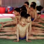 Dětský pláč a dril na hraně týrání. Trénink malých gymnastů probíhá za podpory rodičů