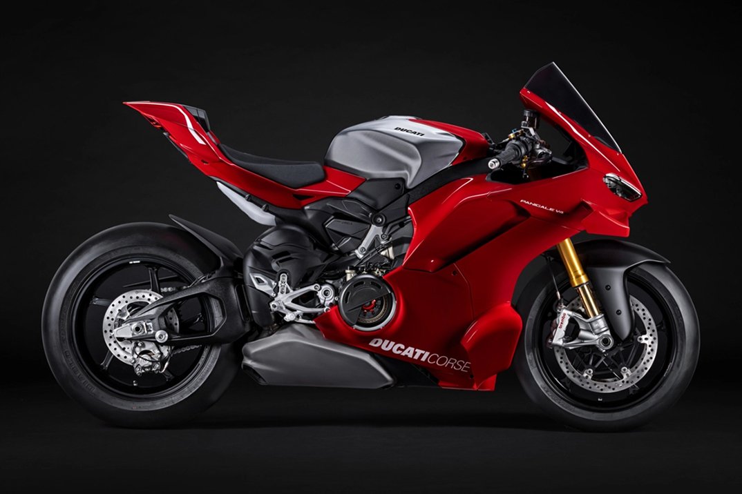 2026 Ducati Panigale V4 R 0 Hero