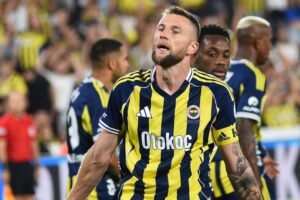 Fenerbahce má nového trénera: Škriniara a spol. povedie taliansko-nemecký kouč