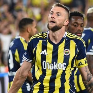 Fenerbahce má nového trénera: Škriniara a spol. povedie taliansko-nemecký kouč