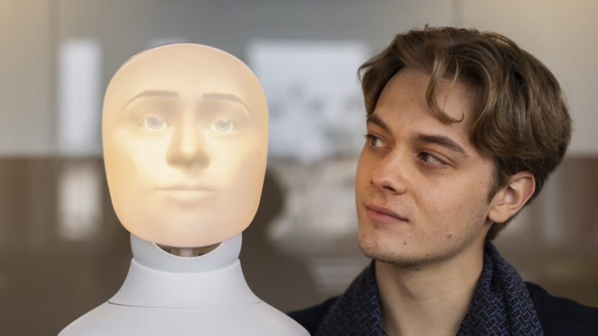 Dvaja investori Salesforce Ventures vidia v robotike riziká aj odmeny po skoku vpred o 7 miliárd dolárov v roku 2024.
