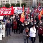 Hamburg proti NATO: Protesty proti vojenskému cvičeniu "Red Storm Bravo".