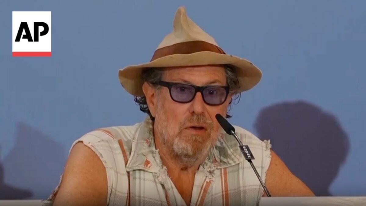 Julian Schnabel odmieta výzvu na bojkot Gal Gadot na filmovom festivale v Benátkach