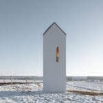 Kaple znovu vítá příchozí jako duchovní rozcestník. Zdobí ji Panna Marie z 3D tisku