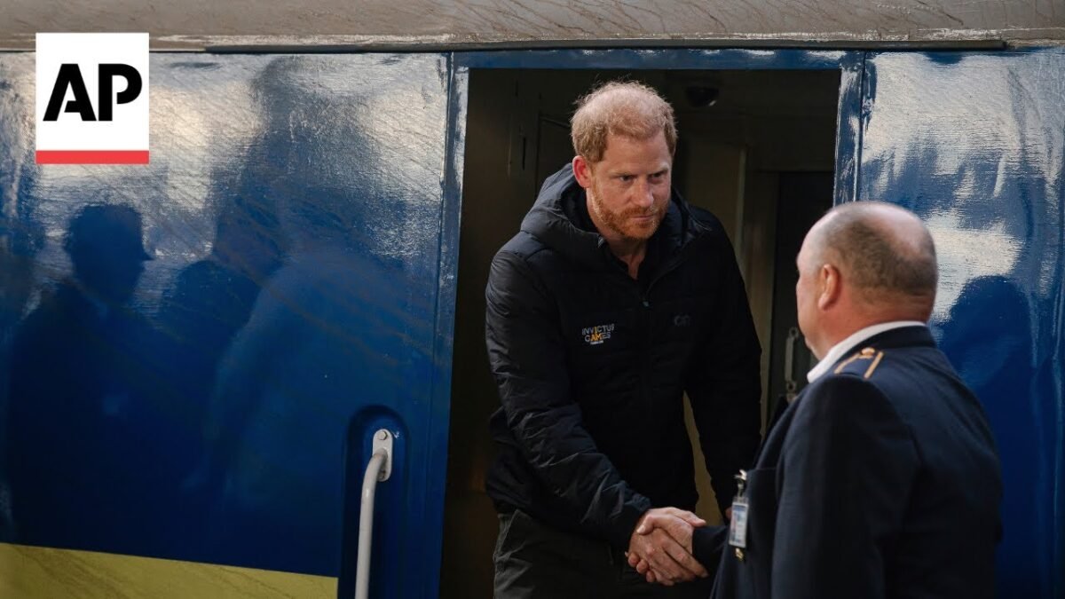Princ Harry navštívil Ukrajinu, aby podporil zranených vojakov.