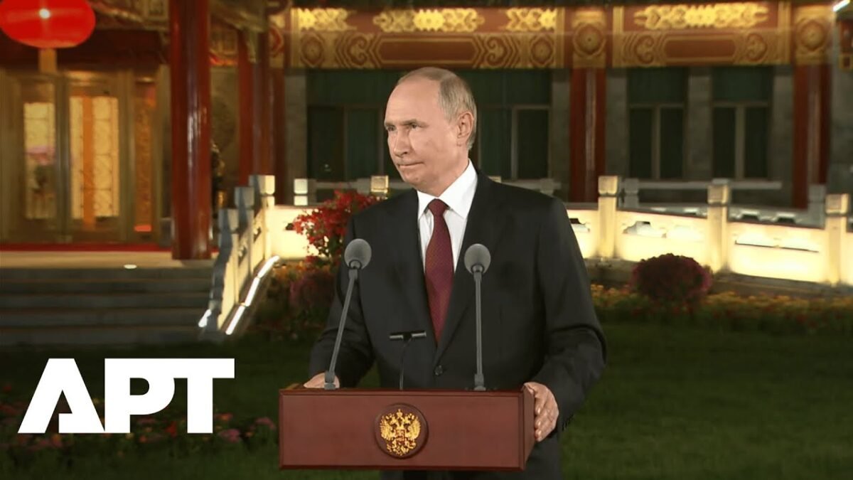 Putin v Pekingu o hospodárstve a vzťahoch s Čínou.
