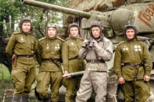 Revolučný sovietsky tank bol vyvíjaný po nociach. Jeho konštruktéra stál test pr...