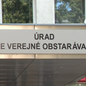 Budúcnosť Úradu pre verejné obstarávanie je neistá.