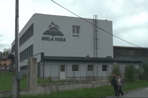 Súkromnú spojenú školu Biela voda prišli podporiť rodičia aj žiaci.