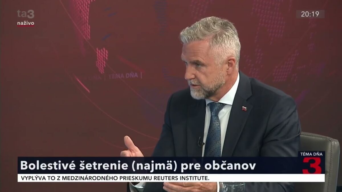 T. GAŠPAR: Z DISKUSIE S PANI KOLÍKOVOU DOSTANETE TOĽKO MÚDROSTI, KOĽKO SVETLA Z ČIERNEJ DIERY