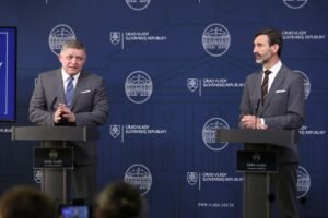 VÍZIA SUVERÉNNEJ ZAHRANIČNEJ POLITIKY MÔŽE BYŤ POTLAČENÁ PODOBNE AKO PRAŽSKÁ JAR
