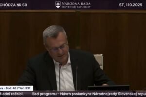 Andrej Danko: Opozícia nechodí do práce, ale pred kamerami kričí, že ich zákony ...