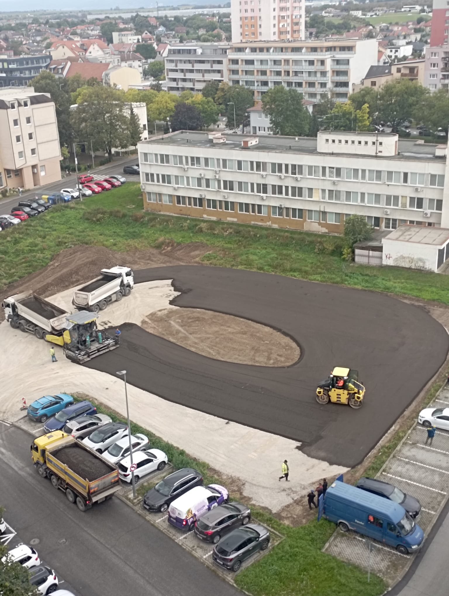 Mesto Senec: SPOLOČNÝ ALBUM REKONŠTRUKCIE A PRÍSTAVBY POLIKLINIKY SENEC