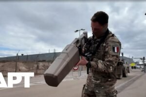 Francúzsko nasadzuje vrtuľník a vojakov do protidrónových operácií pred summitom...