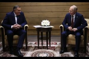 Kremeľ: Stretnutie s Miloradom Dodikom.
Rozhovor s Miloradom Dodikom.