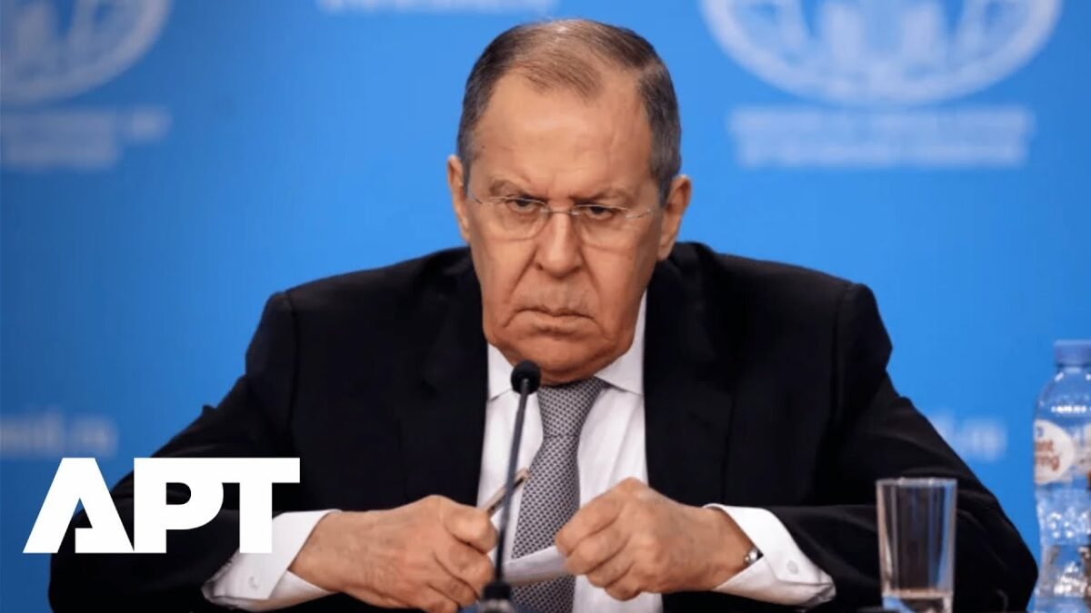 Lavrov kritizuje moldavské voľby ako zmanipulované a chváli úspechy proruských Lavrov kritizuje moldavské voľby ako zmanipulované a chváli úspechy proruských strán.