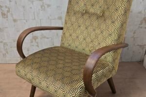 Martin Andraško: Návrat Ikonického Dizajnu: Kreslo od Jaroslava Šmídka je opäť v...