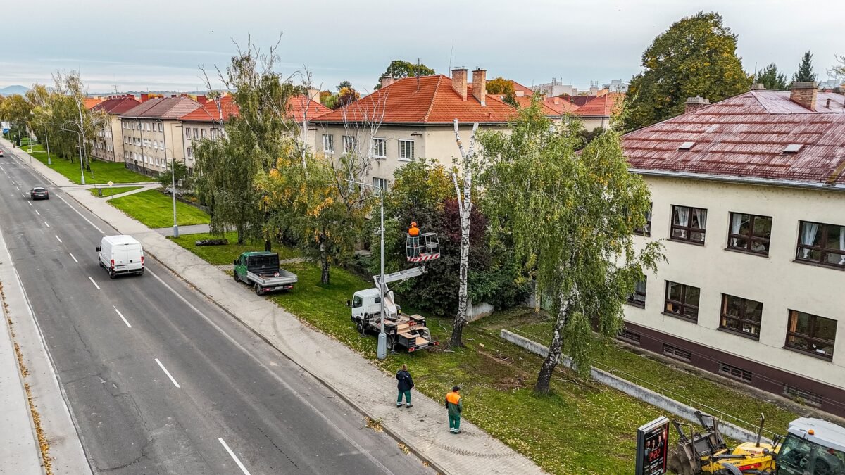 Mesto Nové Mesto nad Váhom: Iste ste zaznamenali pracovný ruch na Ulici J. Kollára!