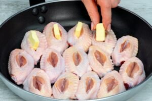 Naučil som všetkých svojich priateľov vylepšiť kuracie krídelká z KFC!