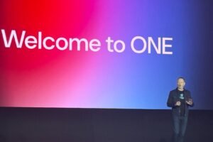 Šéf OutSystems: AI revolúcia je „prehypovaná“, ale prichádzame s vla...